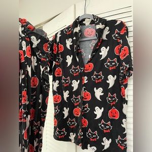 Target Ghosts, Cats and Pumpkins Halloween Pajamas Size Large, Elastic Waist